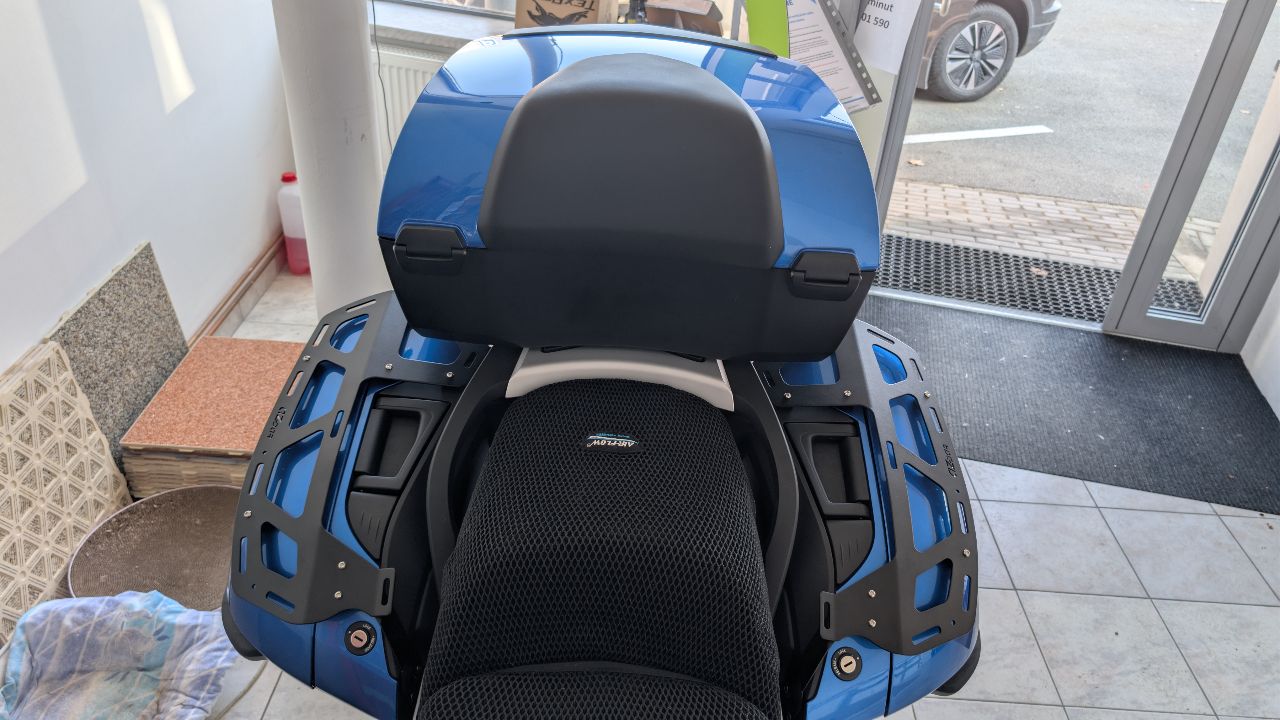 Bagaznik na kufer boczny BMW k1600gt k1600gtl r1250rt