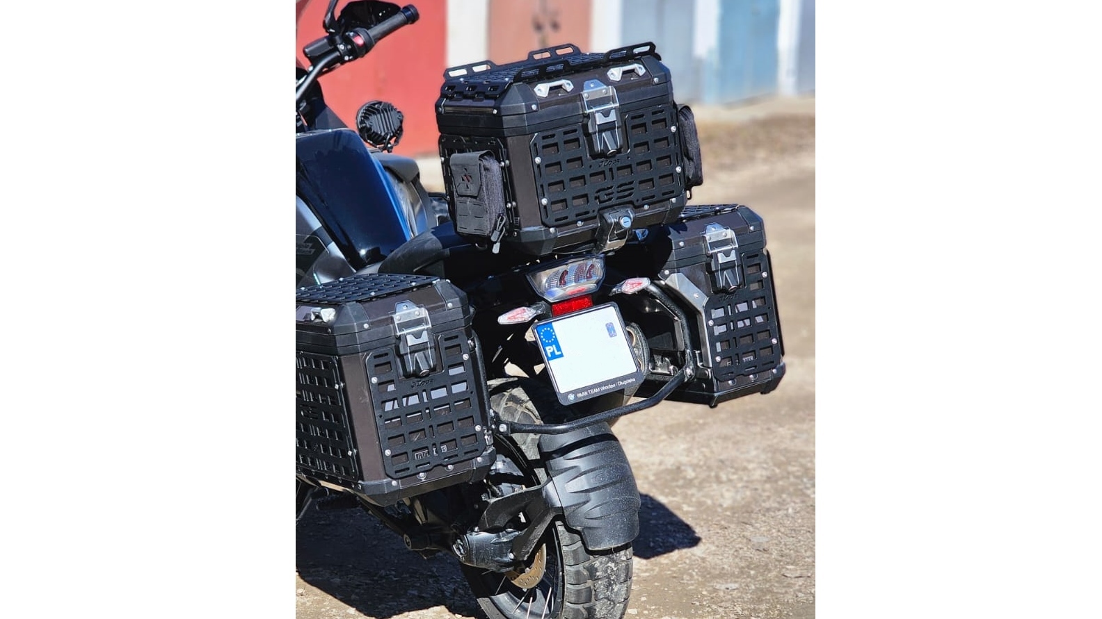 bagaznik na kufer centralny bmw K50 K51 K81 K82